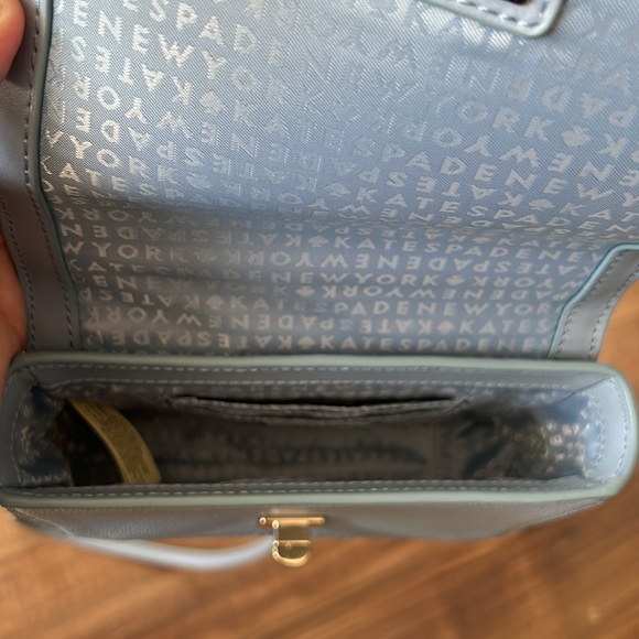 New Kate Spade hand bag - light blue never used - Picture 3 of 8